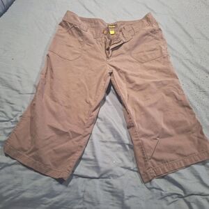 Cabela's Women's Gray Bermudas